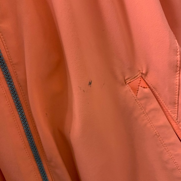 Lululemon jacket/windbreaker - Picture 3 of 4